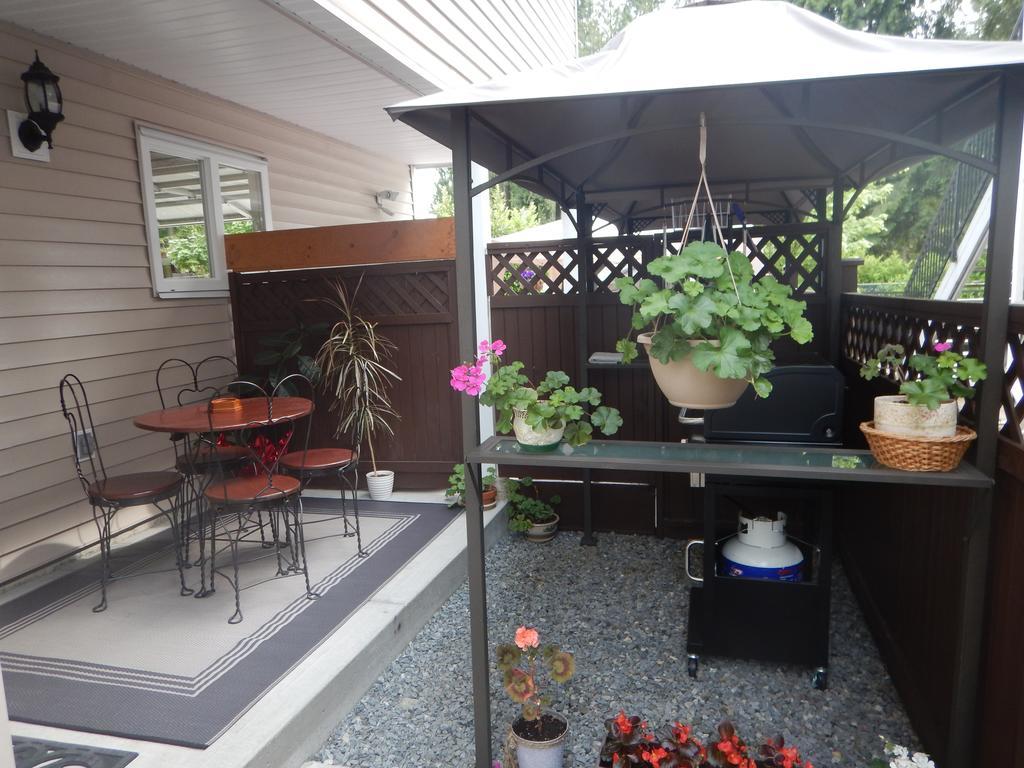 Clean And Quiet 2 Bdr 2 Bthr Private Entrance Entire Guests Suite Near Coquitlam Center Mall And Skytrain Esterno foto