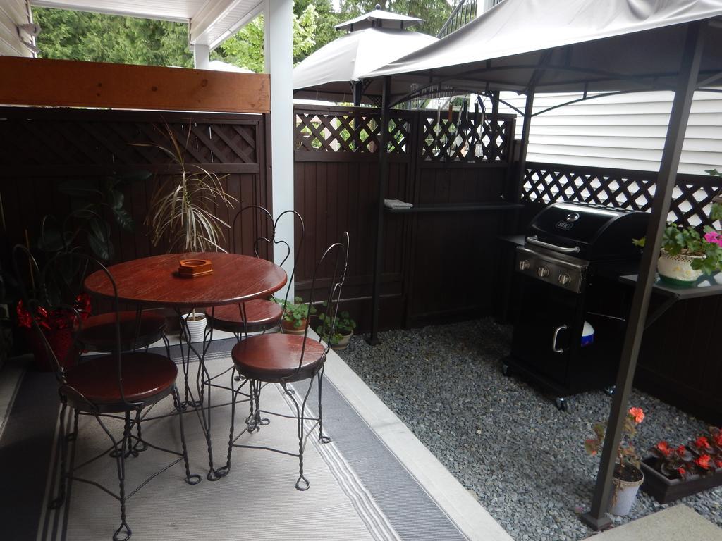 Clean And Quiet 2 Bdr 2 Bthr Private Entrance Entire Guests Suite Near Coquitlam Center Mall And Skytrain Esterno foto